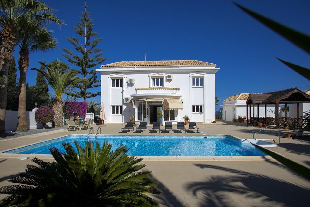 Villa Georgia Pernera Exterior foto
